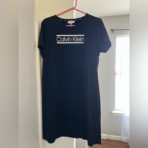 Calvin Klein T-Shirt Dress